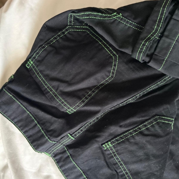 🕷 EMO BLACK RAVE NEON GREEN STITCHING PANTS - Picture 2 of 3